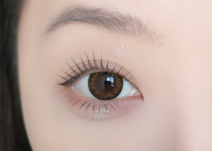 DELUXE Aster Brown